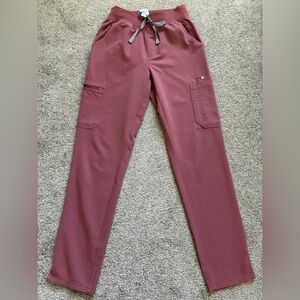 Figs High Waisted Yola Skinny
Scrub Pants